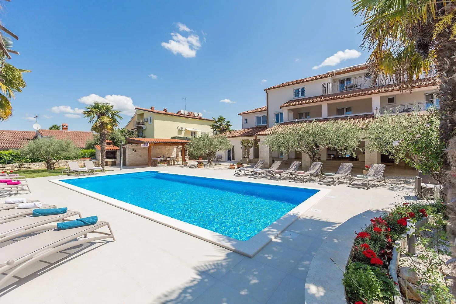 Mediterranes Apartment Mit 60M2 Pool, Bbq-Bereich, Liegen, Waschmaschine Porec